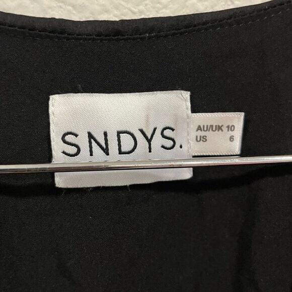 SNDYS black jumpsuit - Picture 2 of 2